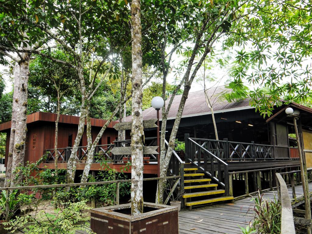 Bilit Rainforest Lodge Sandakan Bagian luar foto