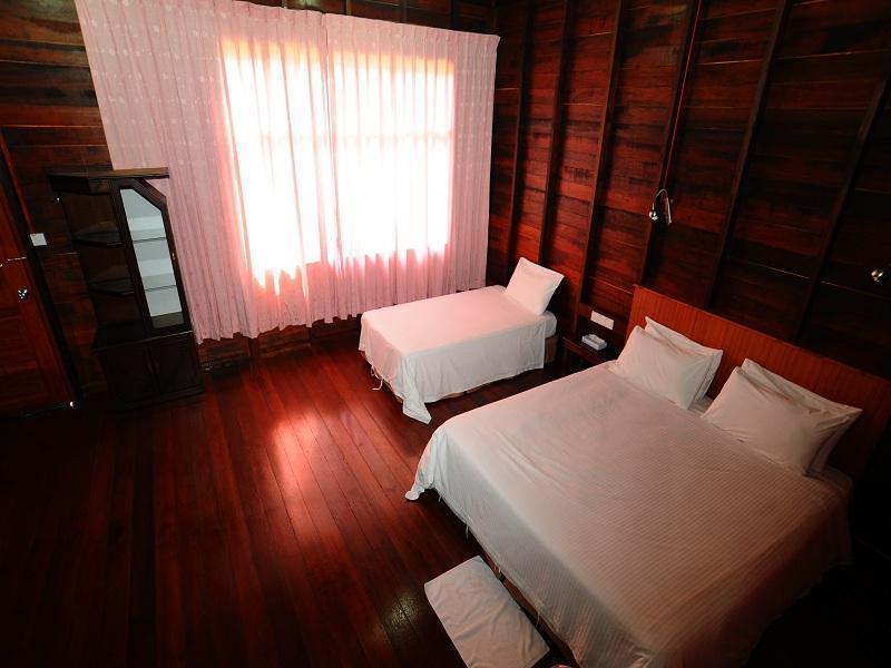 Bilit Rainforest Lodge Sandakan Bagian luar foto